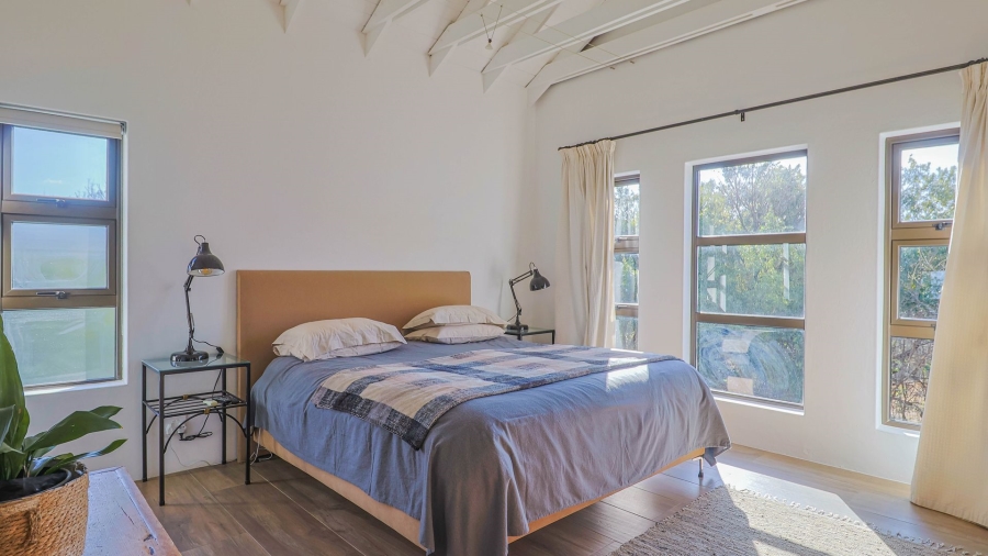 3 Bedroom Property for Sale in The Coves North West